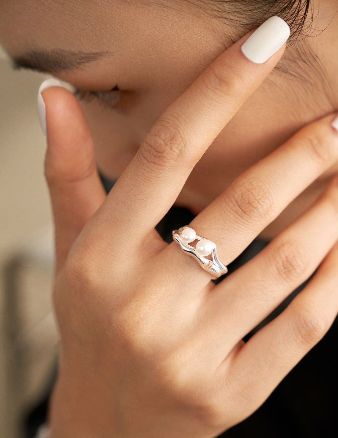 Sterling silver pearl ring
