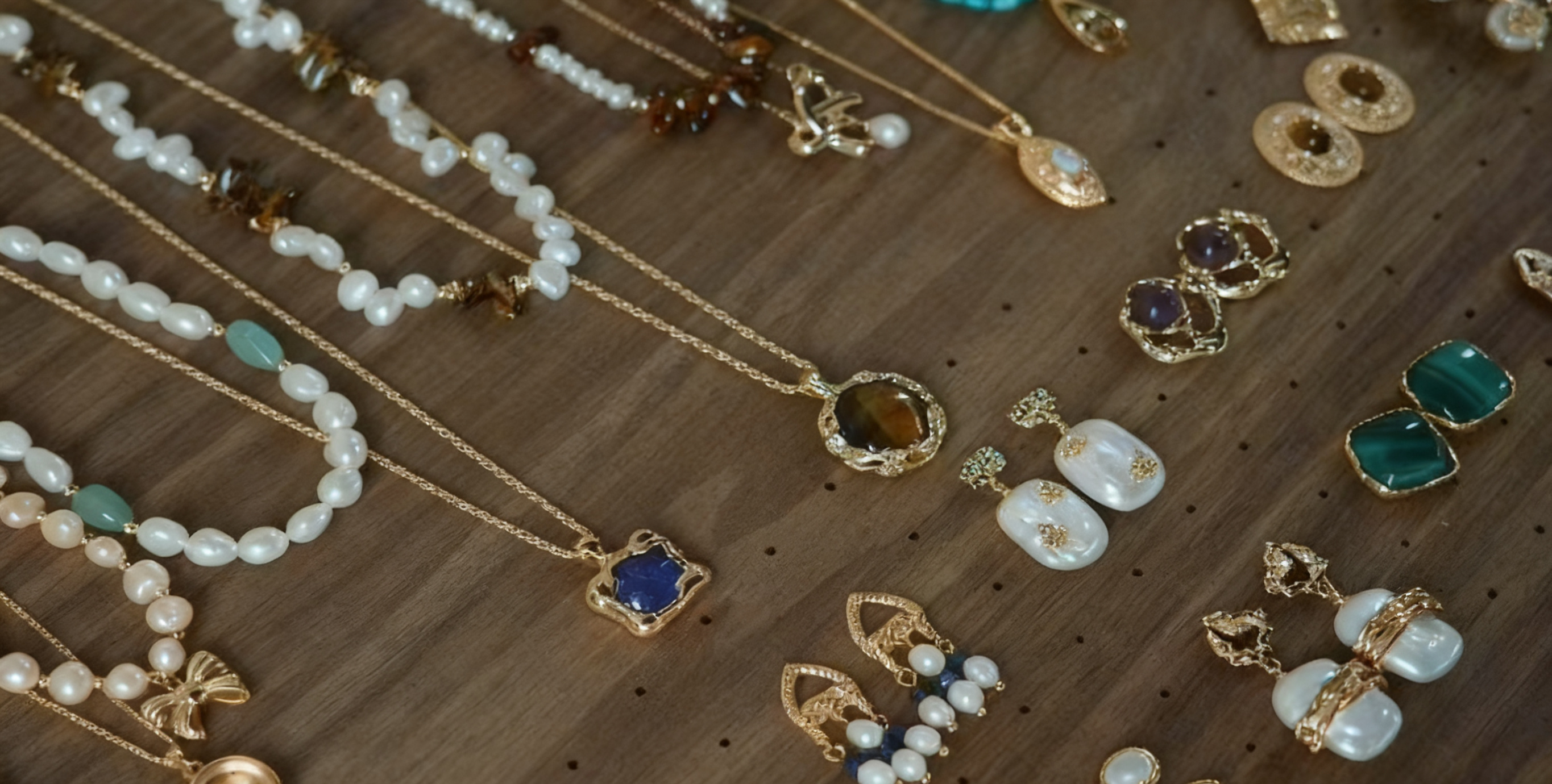 Silver jewelry, silver rings, silver necklaces