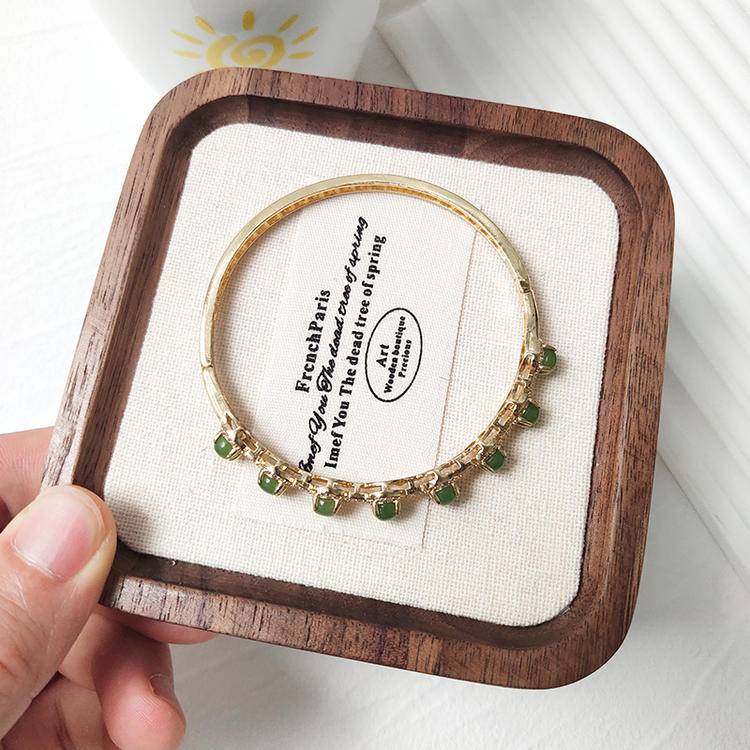 Hetian Jade Bracelet (Featured Series)