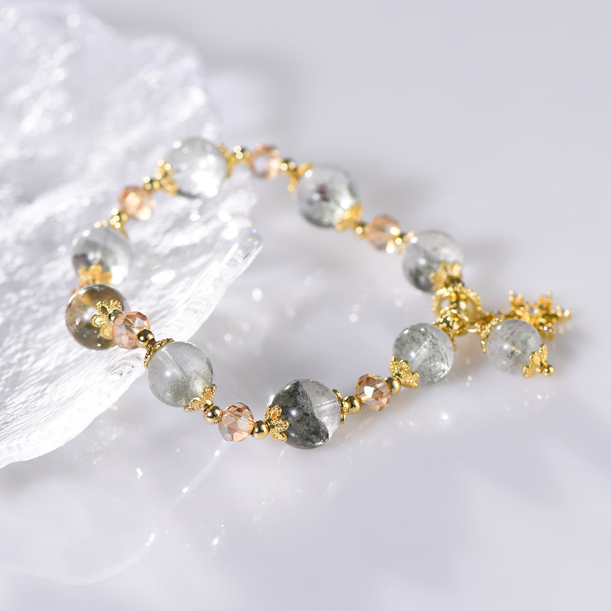 Green Ghost Snowflake Bracelet (Light Luxury Series)
