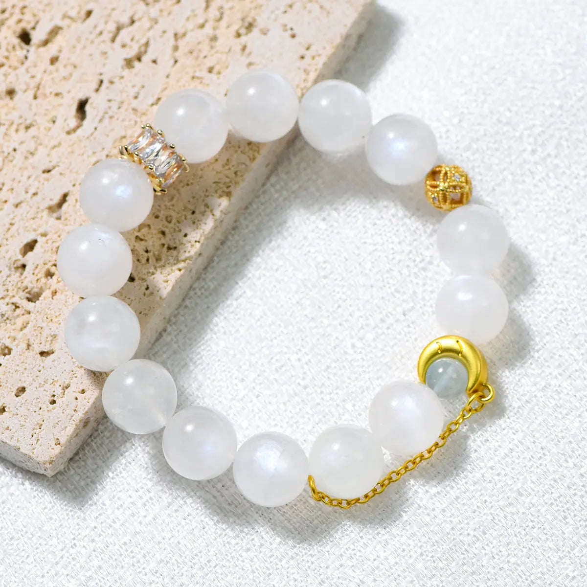 Moonstone Bracelet Moon Over the Sea (Light Luxury Series) My Store
