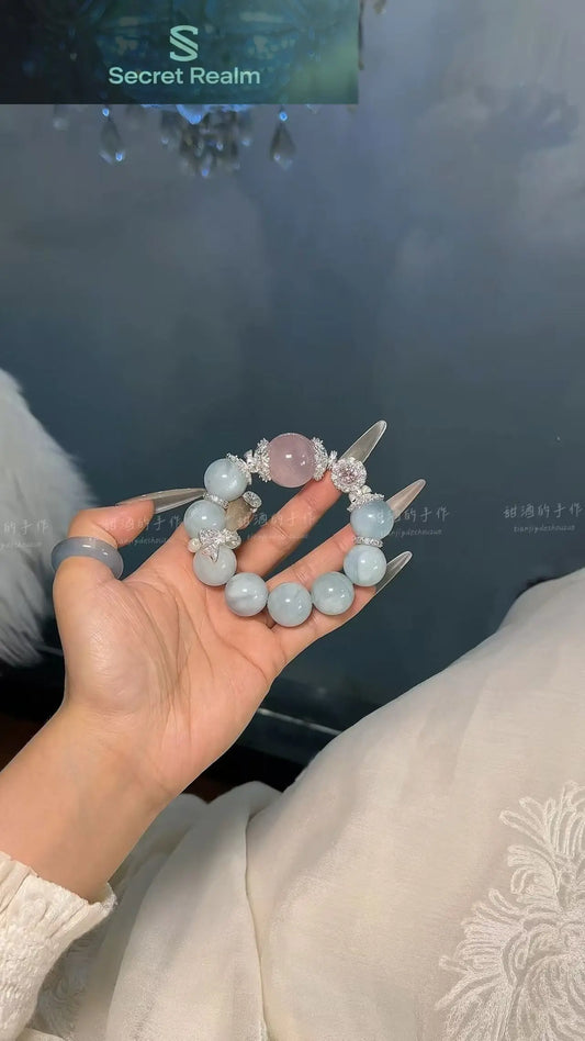 Slightly sweet peach Secret Realm