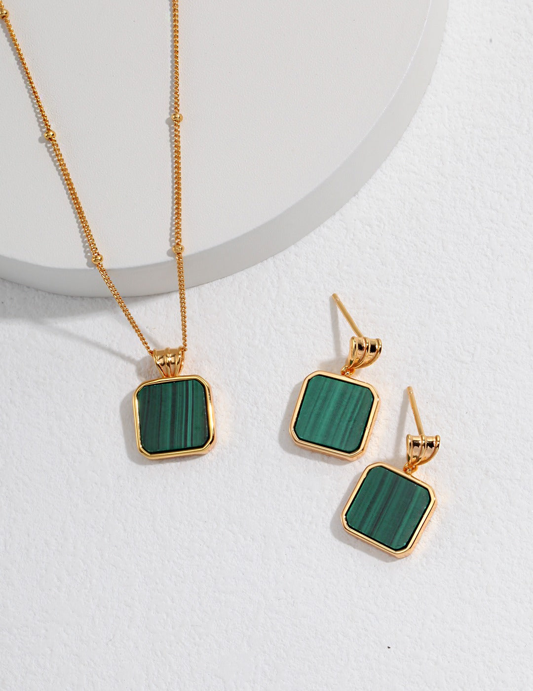Sterling Silver Malachite Necklace