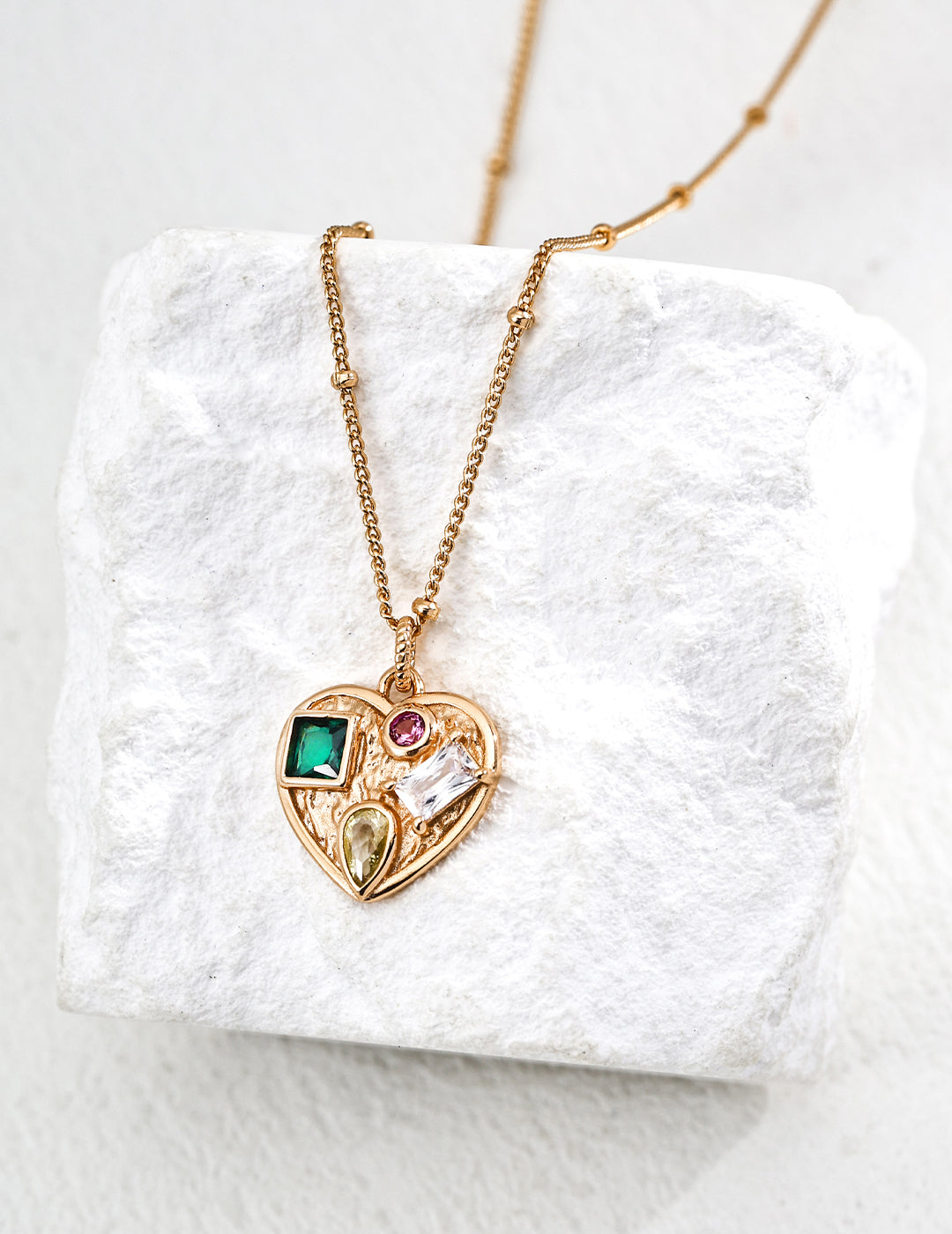 S925 silver retro design zircon heart pendant