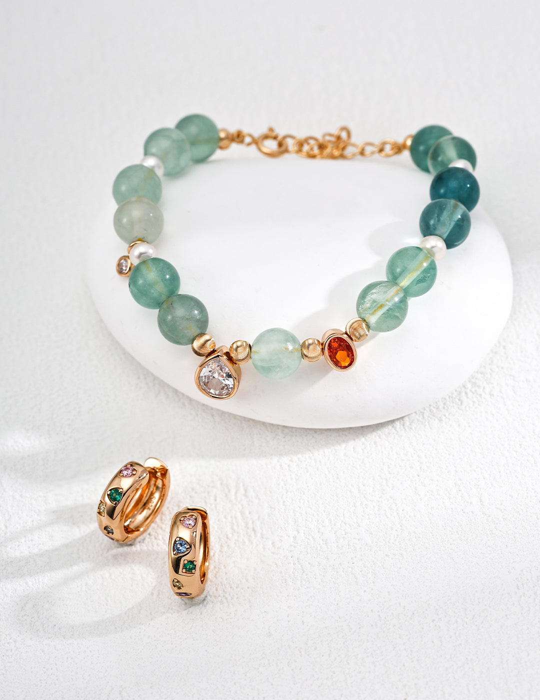 S925 Stylish Natural Pearl, Green Fluorite, and Zircon Bracelet